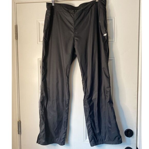 New Balance Essentials Lightweight Track Pants Size XL - Picture 1 of 11